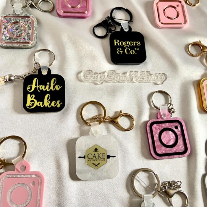 Scannable Digital Social Media Keychain, NFC, Business Card, Tap and Follow, QR Code, Smart Business Keyring, Tik Tok, Instagram, Cash App