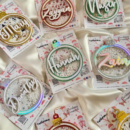 Personalized shaker christmas ornament